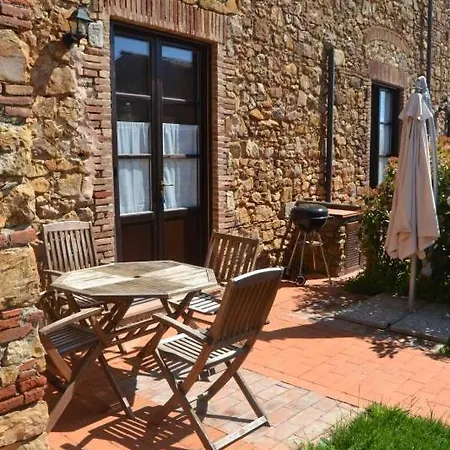 Apartment Mit Garten In Campiglia Marittima