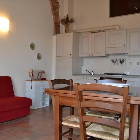 Apartment Mit Garten In Campiglia Marittima
